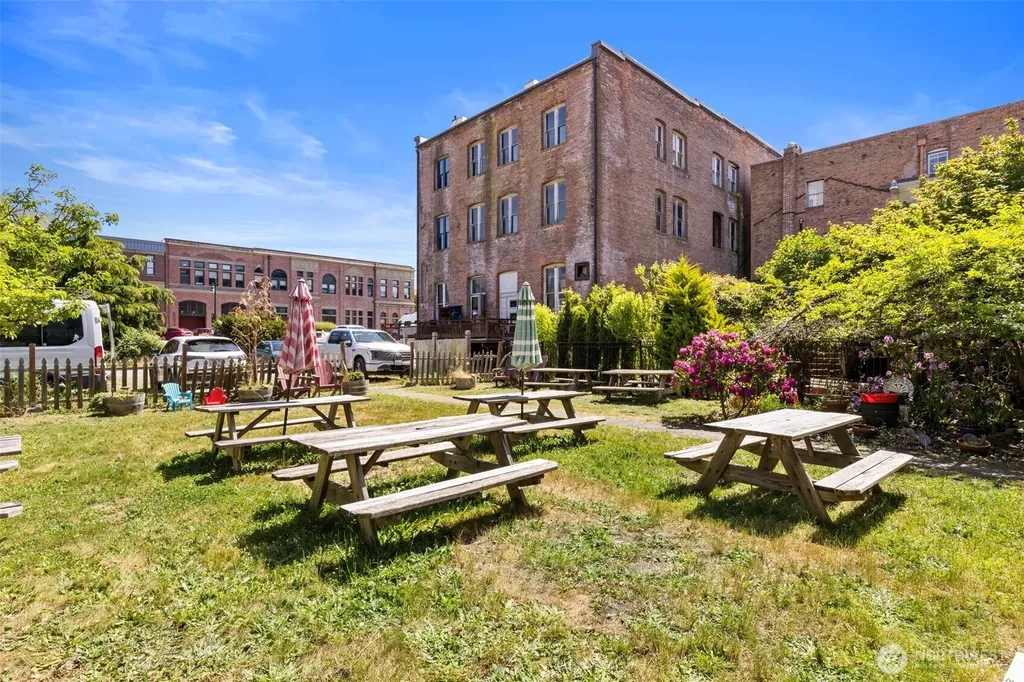 230 Quincy Street Port Townsend WA 98368