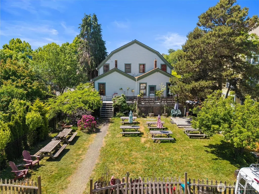 230 Quincy Street Port Townsend WA 98368