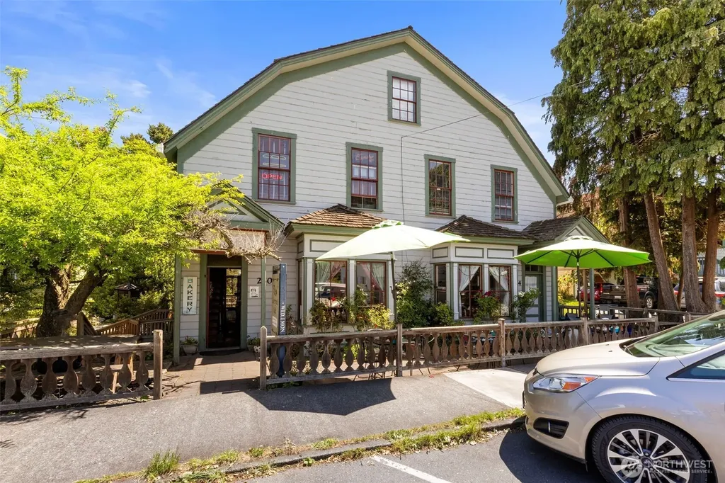 230 Quincy Street Port Townsend WA 98368
