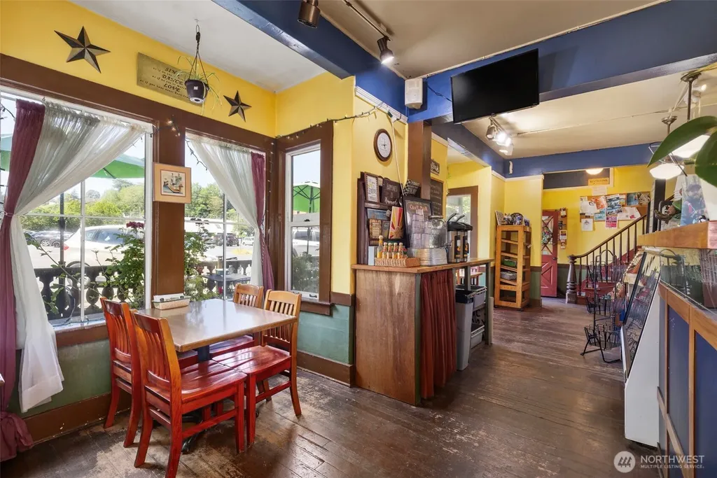 230 Quincy Street Port Townsend WA 98368