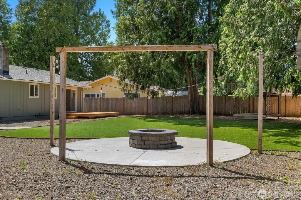 4104 SW 60th Avenue Olympia WA 98512