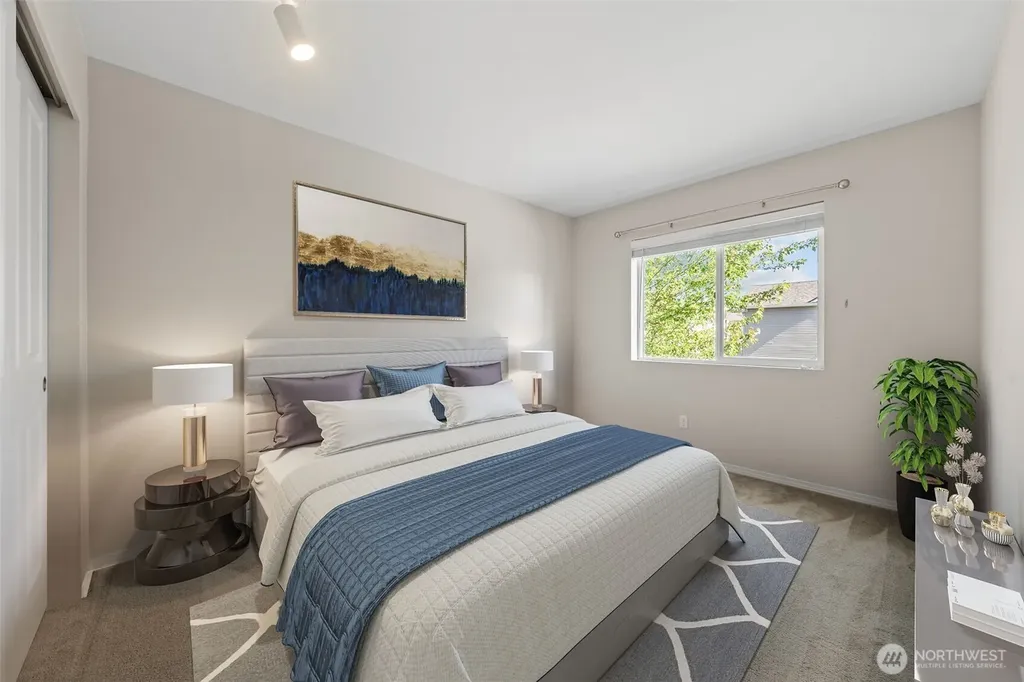 6529 Elizabeth Loop SE Auburn WA 98092