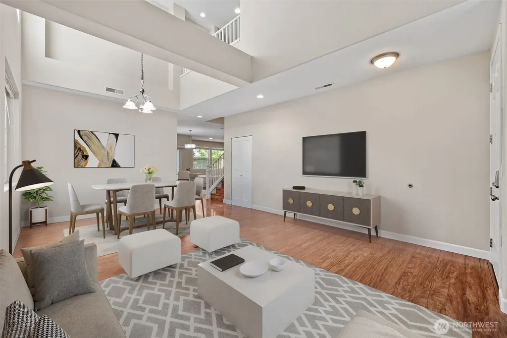 6529 Elizabeth Loop SE Auburn WA 98092