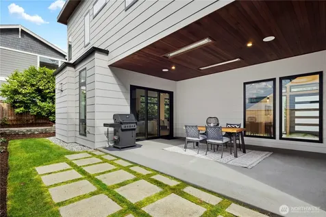 4605 108th Avenue NE Kirkland WA 98033
