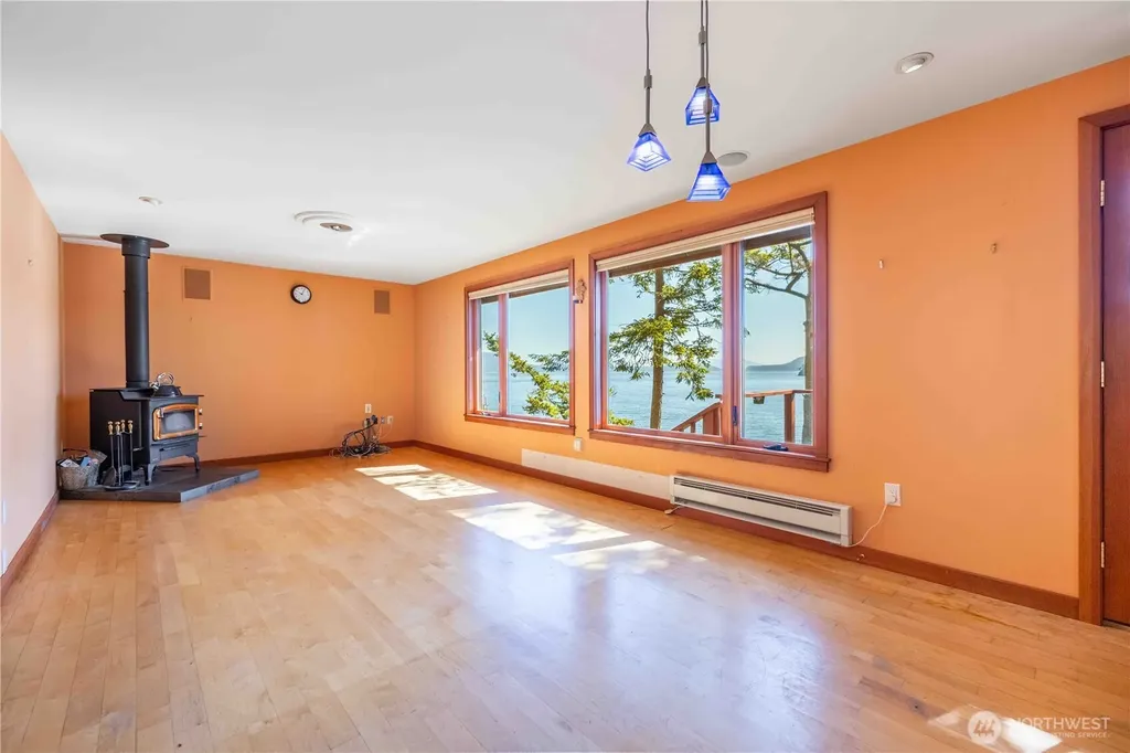 755 Ferry Road Lopez Island WA 98261