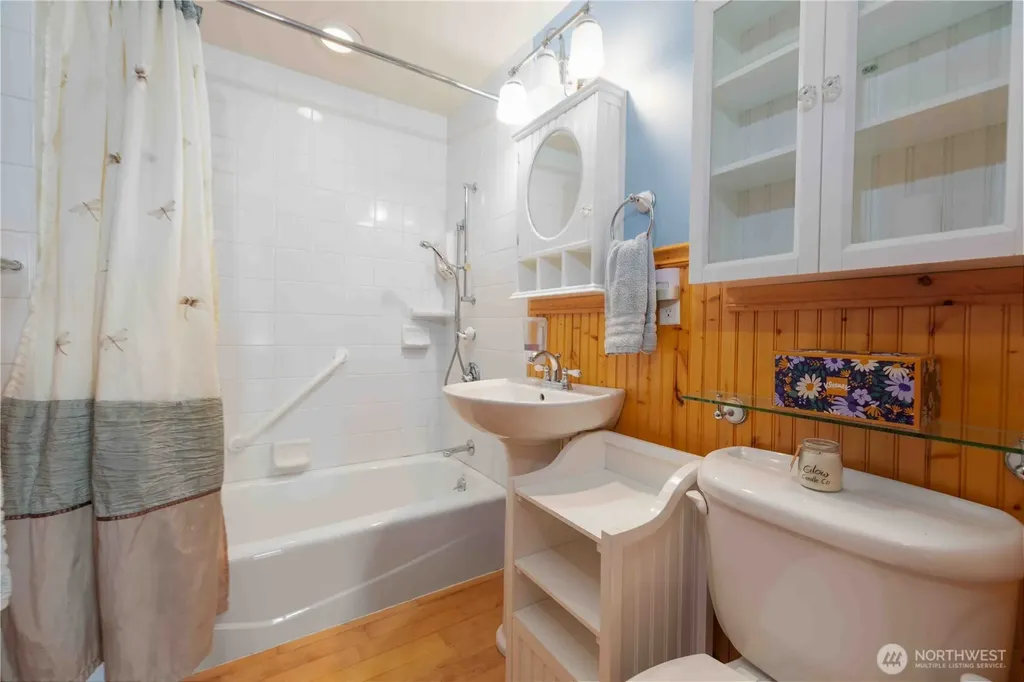 755 Ferry Road Lopez Island WA 98261