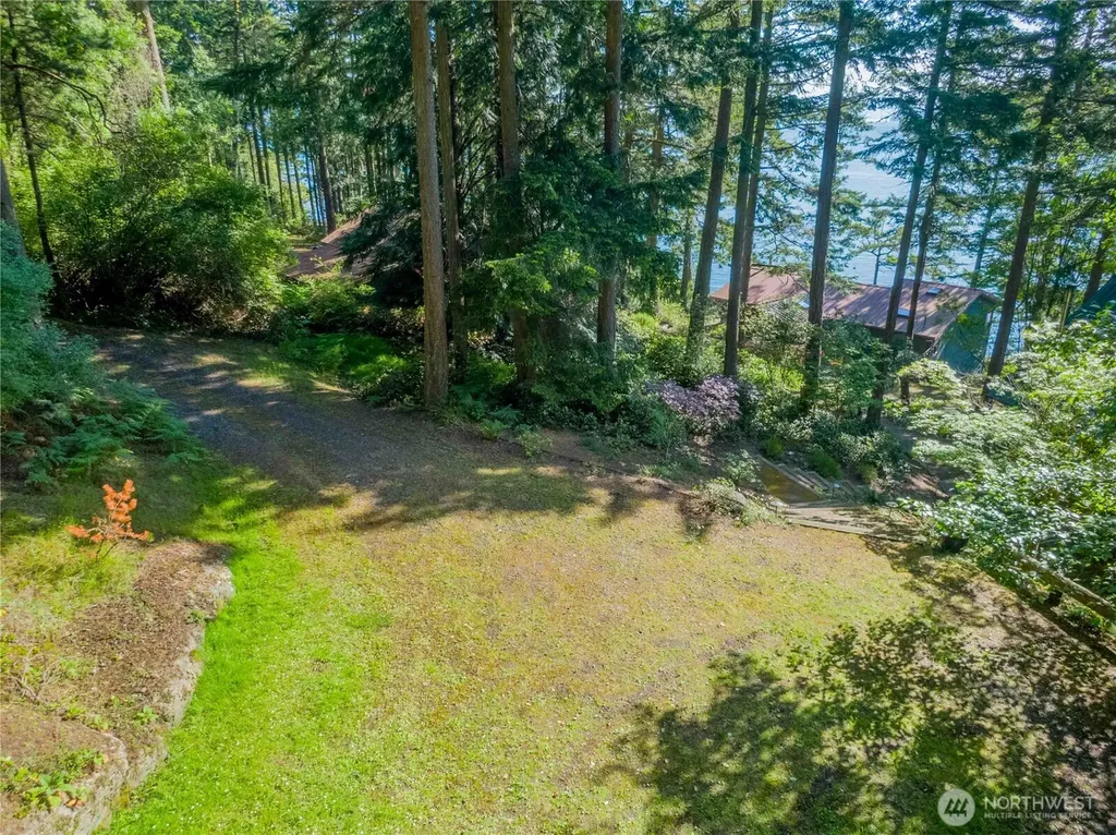 755 Ferry Road Lopez Island WA 98261