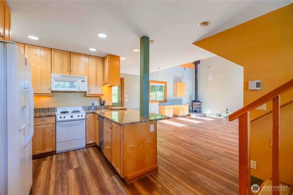 755 Ferry Road Lopez Island WA 98261