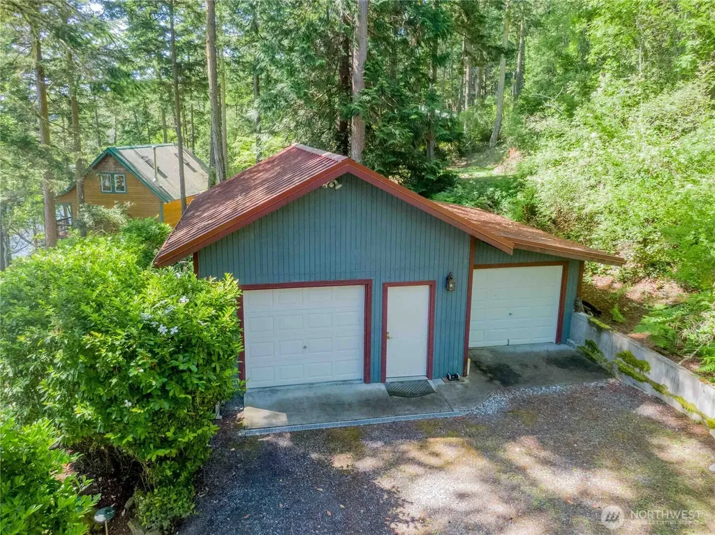 755 Ferry Road Lopez Island WA 98261