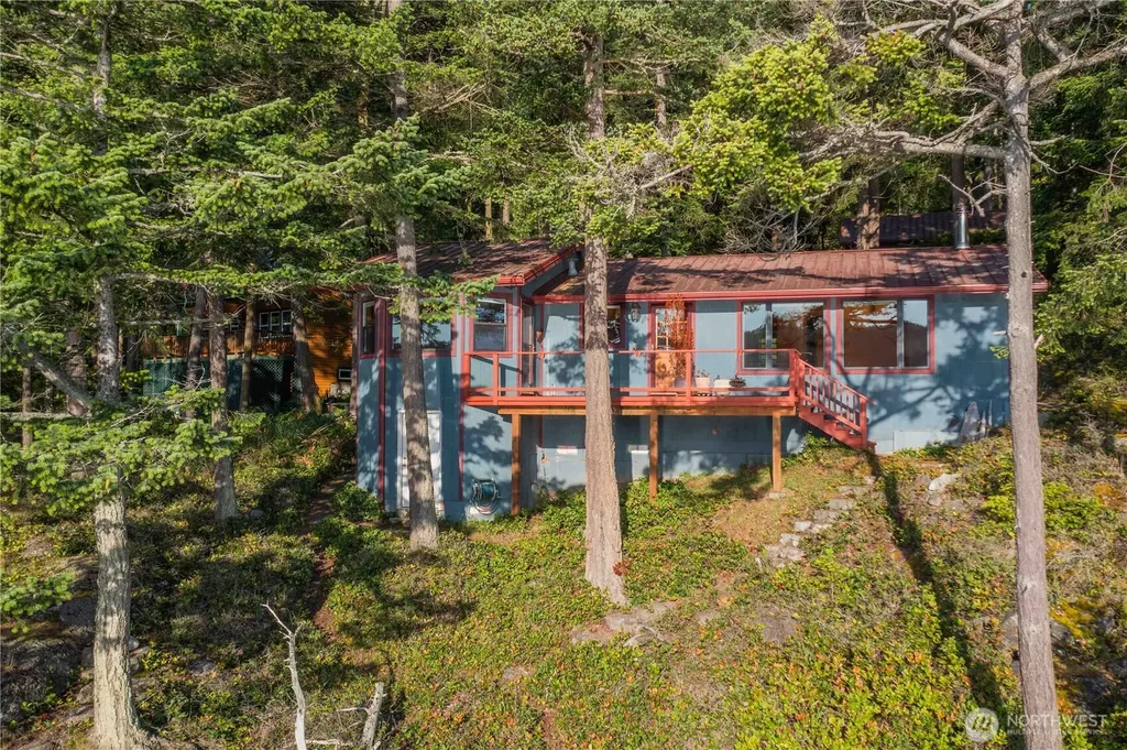 755 Ferry Road Lopez Island WA 98261