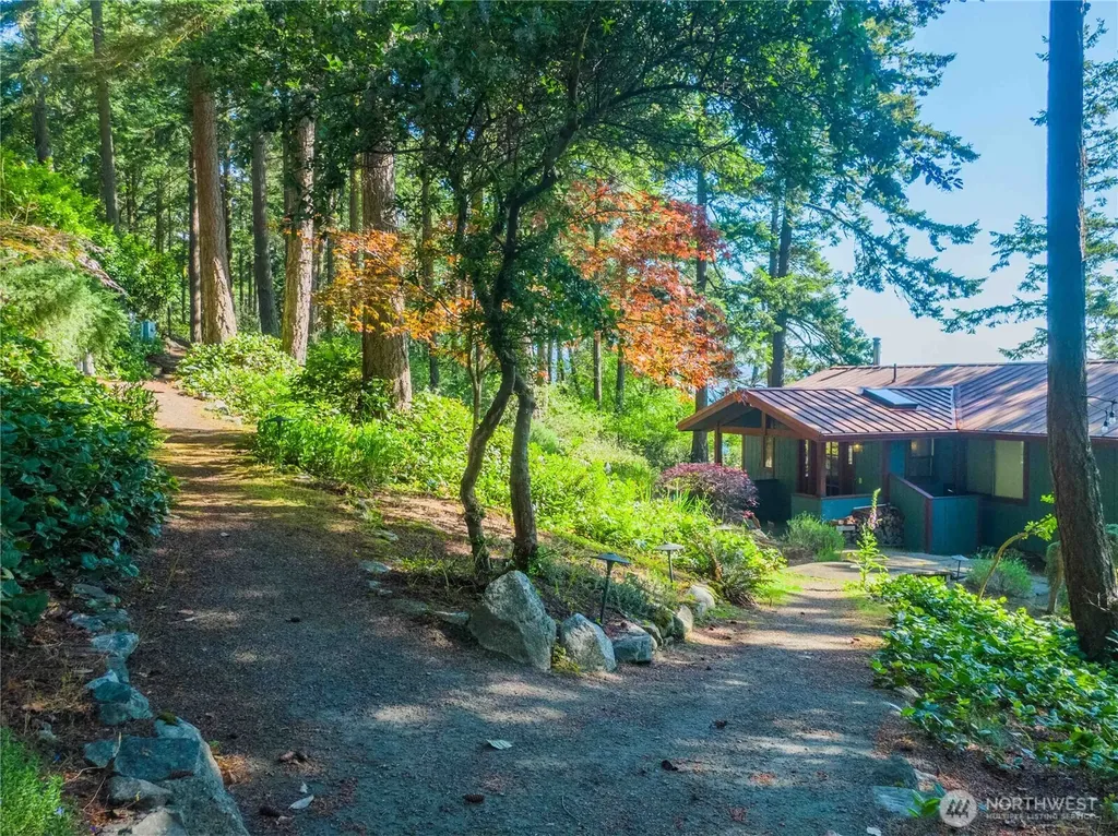 755 Ferry Road Lopez Island WA 98261