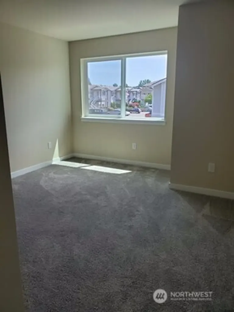 1877 Ahlers Avenue Centralia WA 98531