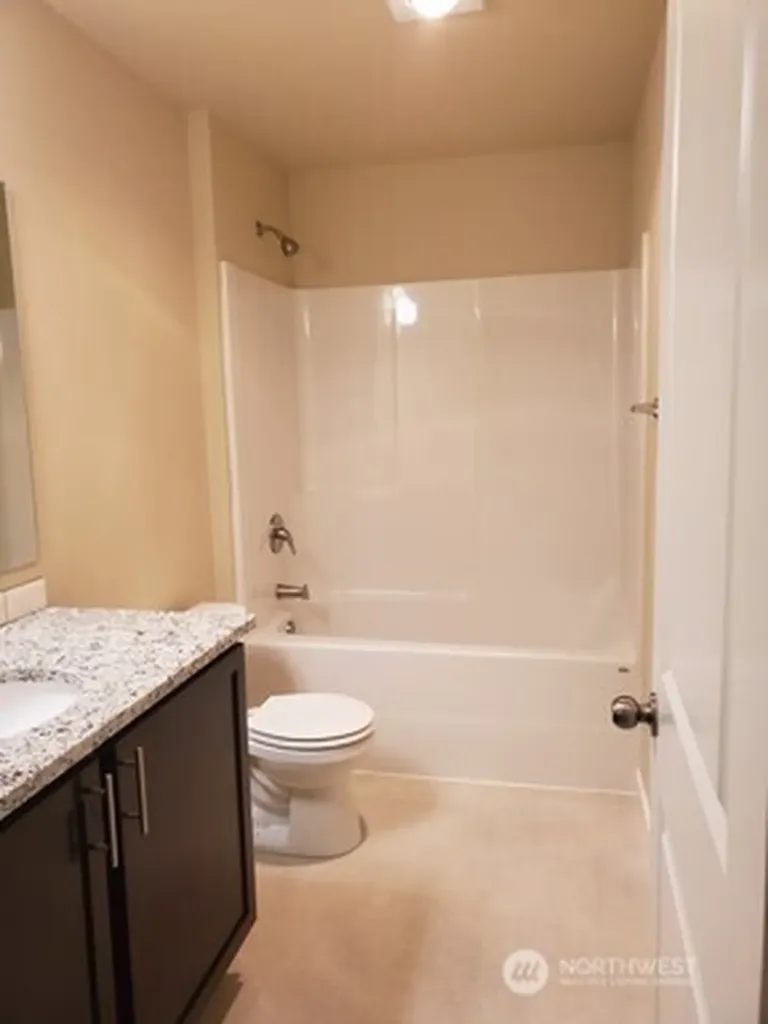 1877 Ahlers Avenue Centralia WA 98531