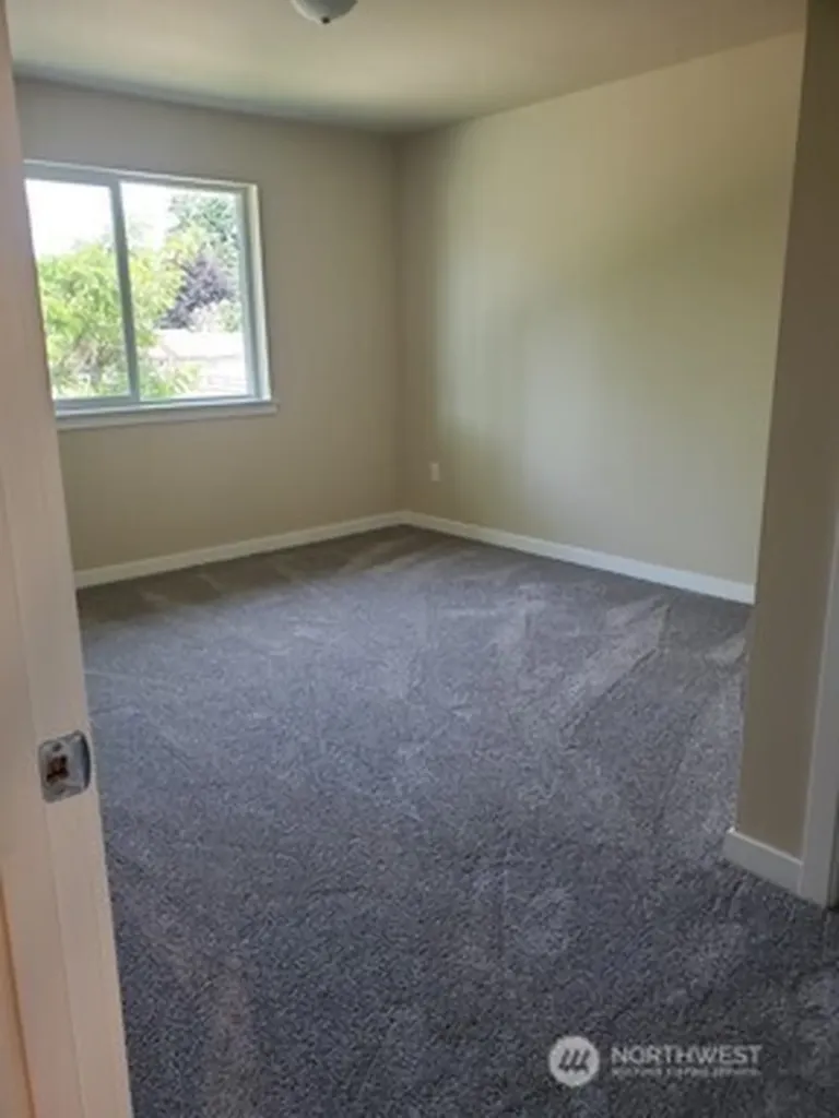 1877 Ahlers Avenue Centralia WA 98531