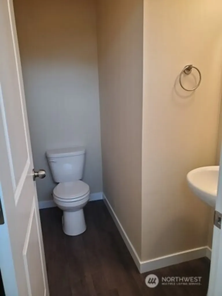 1877 Ahlers Avenue Centralia WA 98531