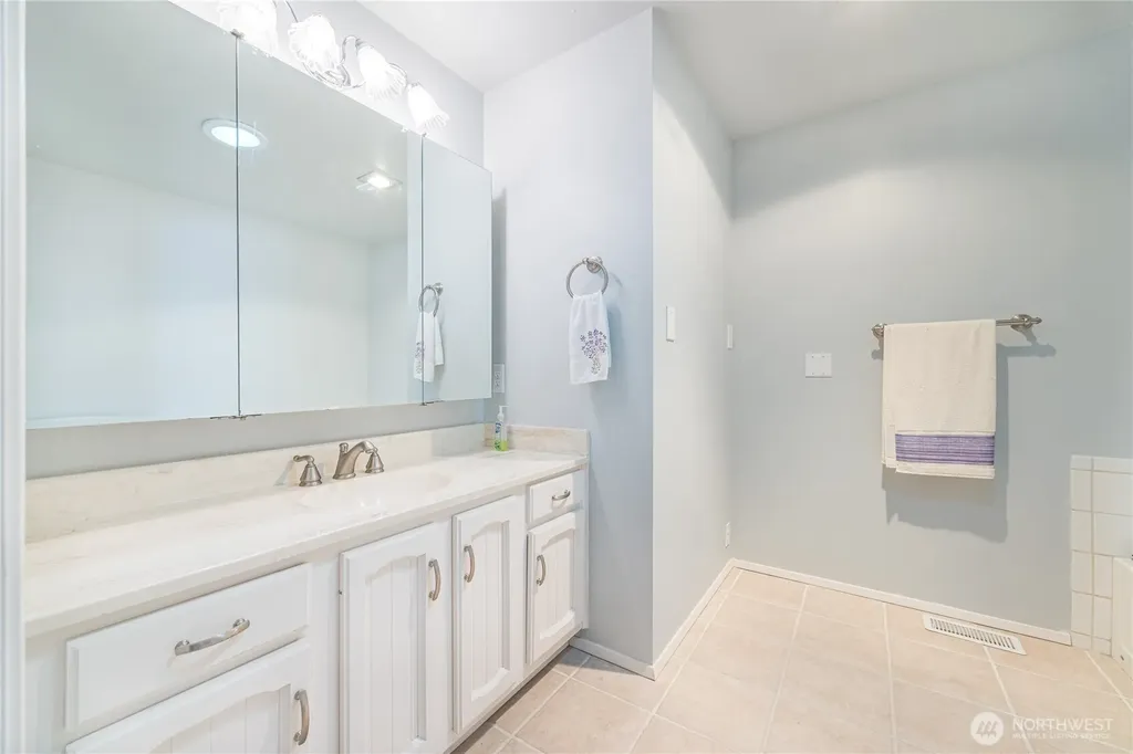 134 Hilltop Drive Sequim WA 98382