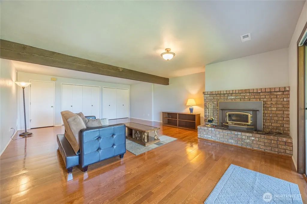 134 Hilltop Drive Sequim WA 98382