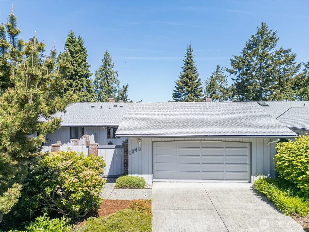 134 Hilltop Drive Sequim WA 98382