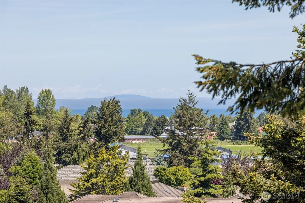 134 Hilltop Drive Sequim WA 98382