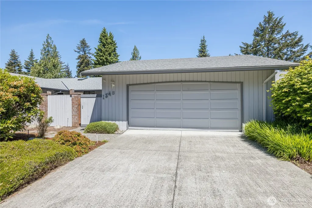 134 Hilltop Drive Sequim WA 98382