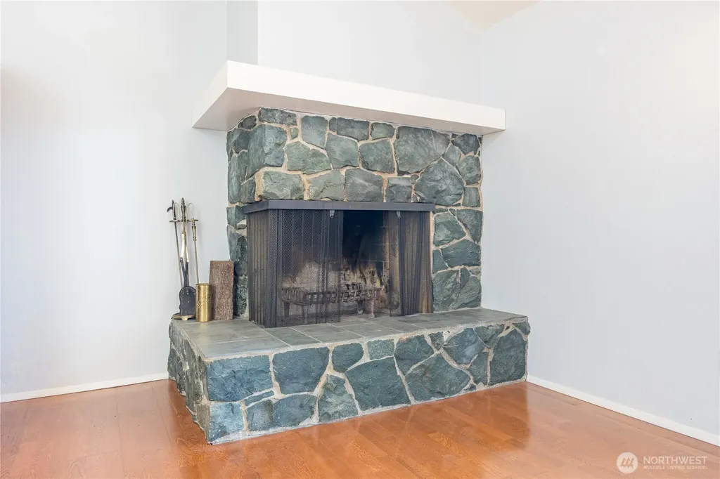 134 Hilltop Drive Sequim WA 98382