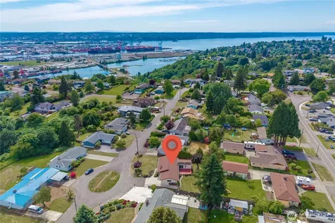 4933 30th Street NE Tacoma WA 98422