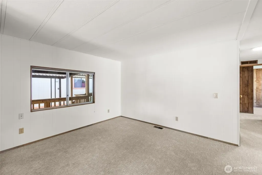 18501 52nd Avenue W Lynnwood WA 98037