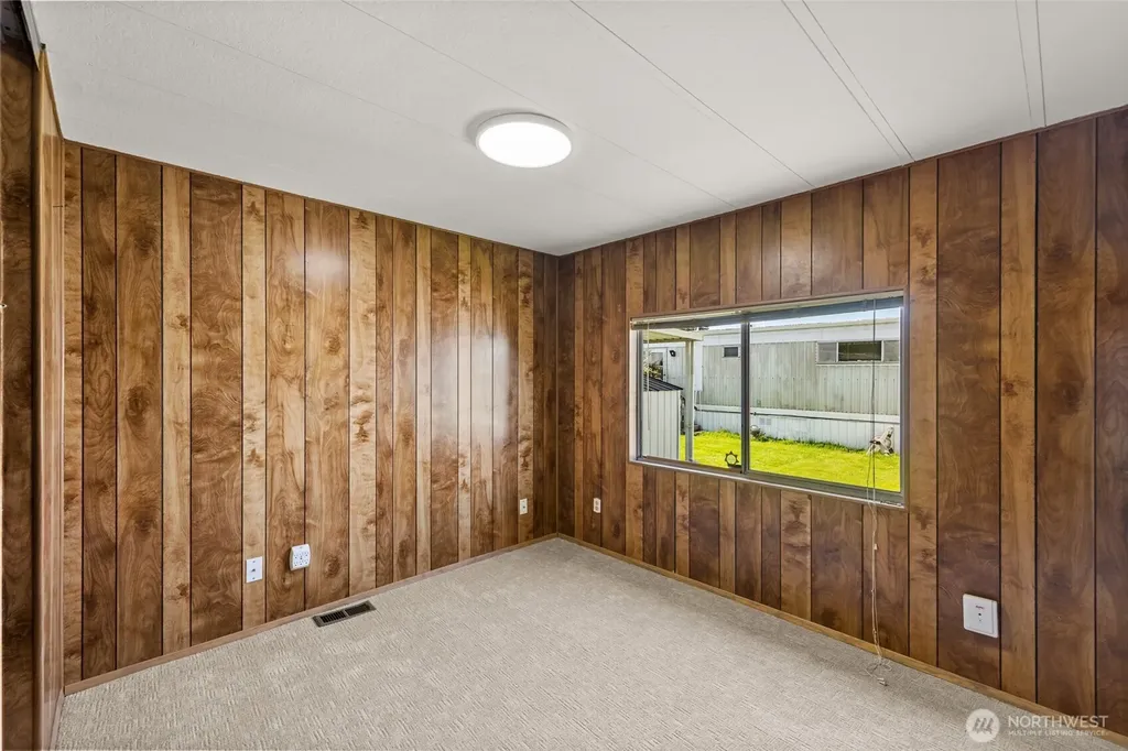 18501 52nd Avenue W Lynnwood WA 98037