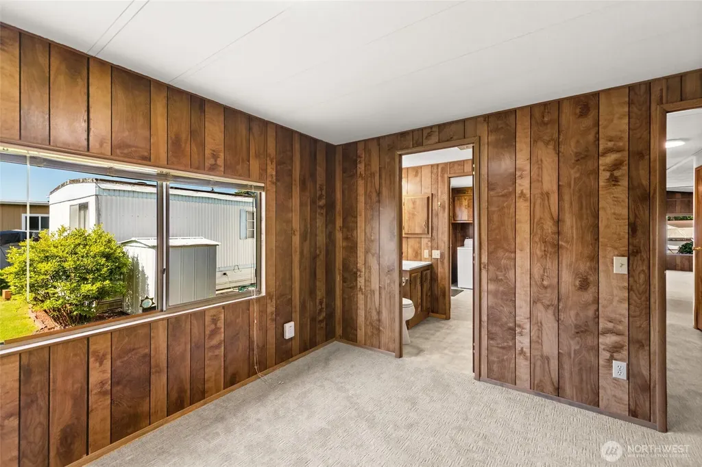 18501 52nd Avenue W Lynnwood WA 98037