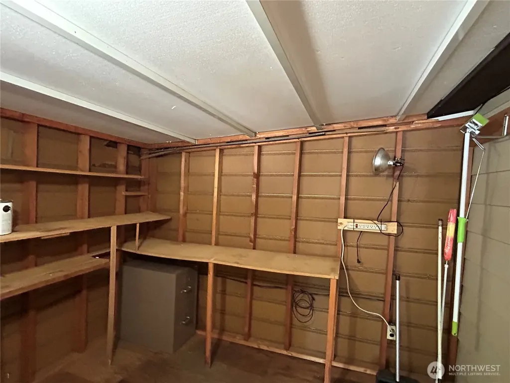 18501 52nd Avenue W Lynnwood WA 98037