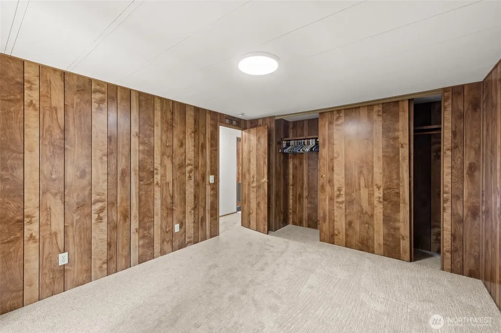 18501 52nd Avenue W Lynnwood WA 98037