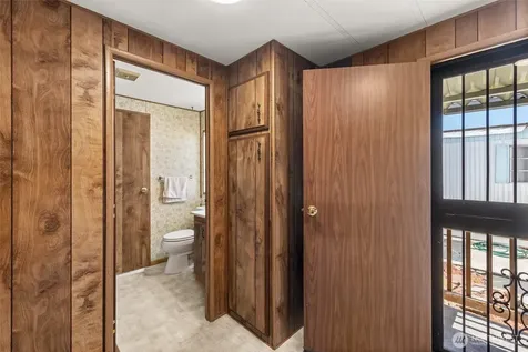 18501 52nd Avenue W Lynnwood WA 98037