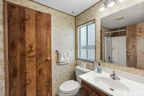 18501 52nd Avenue W Lynnwood WA 98037