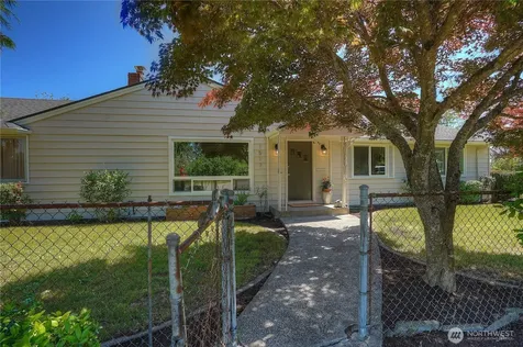 1517 S Lawrence Street Tacoma WA 98405