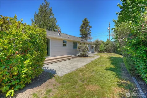 1517 S Lawrence Street Tacoma WA 98405