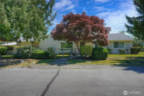 1517 S Lawrence Street Tacoma WA 98405
