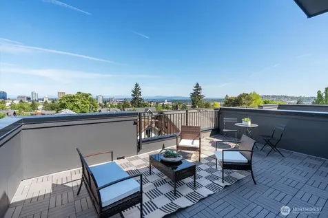 4414 Corliss Avenue N Seattle WA 98103
