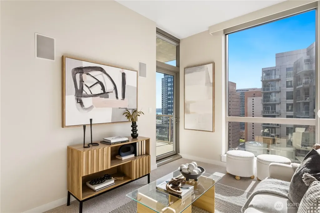 10650 NE 9th Place Bellevue WA 98004