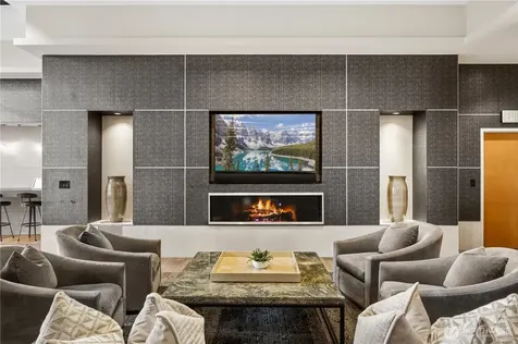 10650 NE 9th Place Bellevue WA 98004