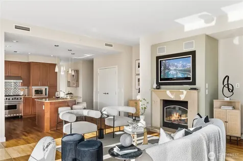 10650 NE 9th Place Bellevue WA 98004