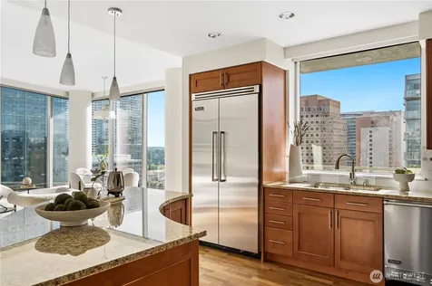 10650 NE 9th Place Bellevue WA 98004