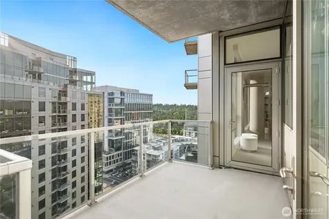 10650 NE 9th Place Bellevue WA 98004