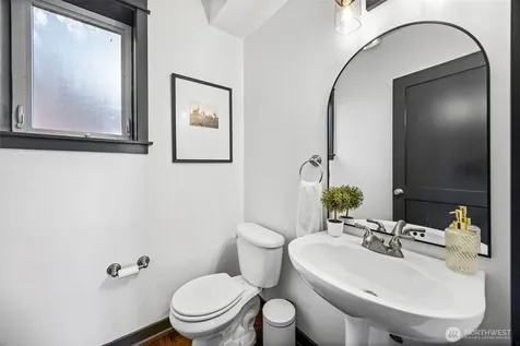 316 W Barrett Street Seattle WA 98119
