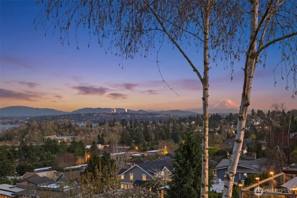 7508 56th Avenue NE Seattle WA 98115