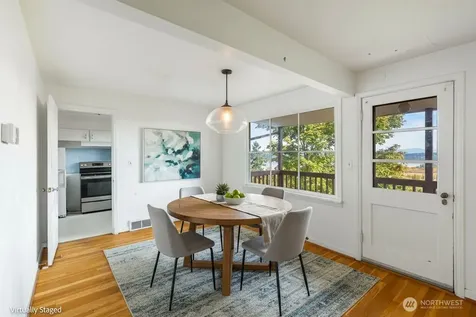 7508 56th Avenue NE Seattle WA 98115