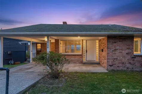 7508 56th Avenue NE Seattle WA 98115