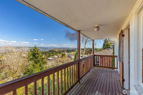 7508 56th Avenue NE Seattle WA 98115