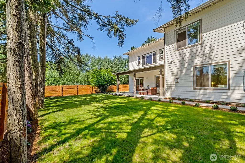 19528 22nd Avenue SE Bothell WA 98012