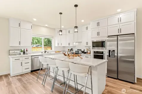 19528 22nd Avenue SE Bothell WA 98012