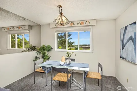 9710 5th Avenue NE Seattle WA 98115